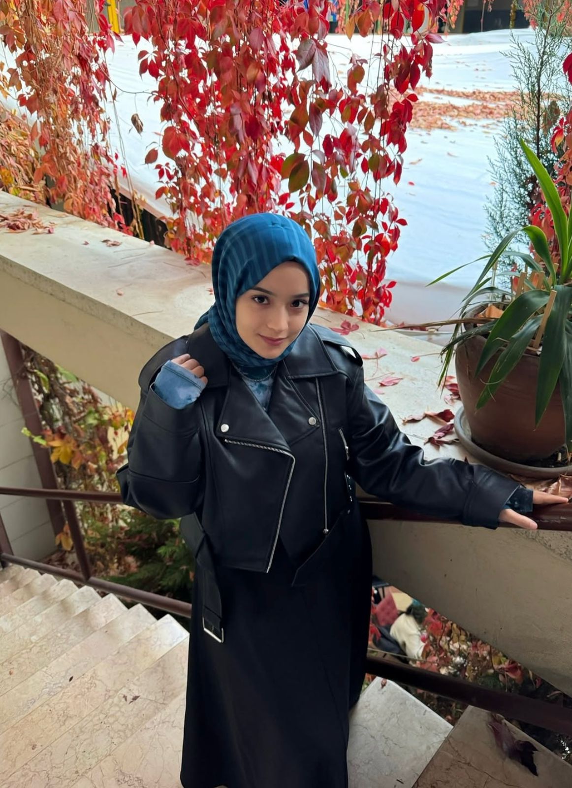 Kızıllı Kırgız Escort Bayan Çilek