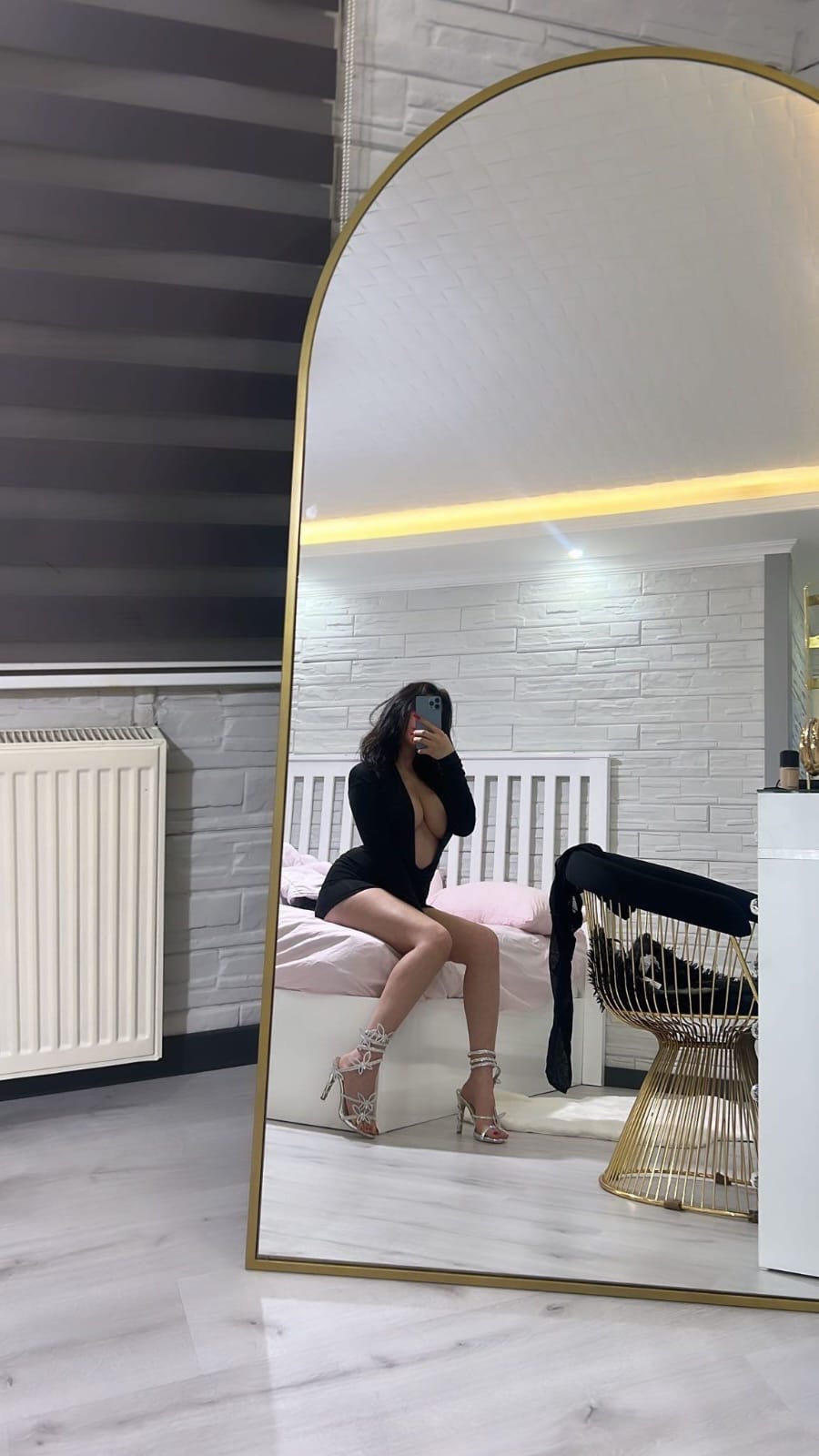 Kızıllı Duygusal Partner Escort Cıva