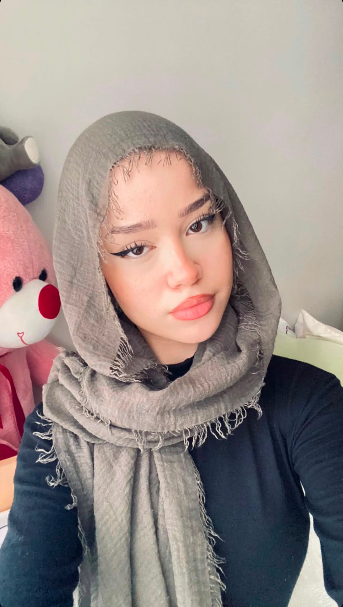 Dereköy Meraklı Partner Escort Beyaz